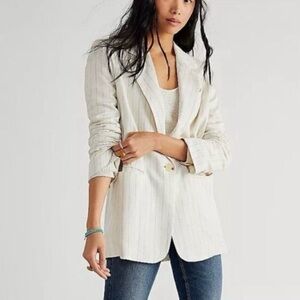 Free People women’s Crosby blazer. Size Small. Brand new with tags.